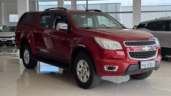 CHEVROLET S10 2.5 LTZ 4X4 CD 16V FLEX 4P MANUAL CHEVROLET S10 2.5 LTZ 4X4 CD 16V FLEX 4P MANUAL
